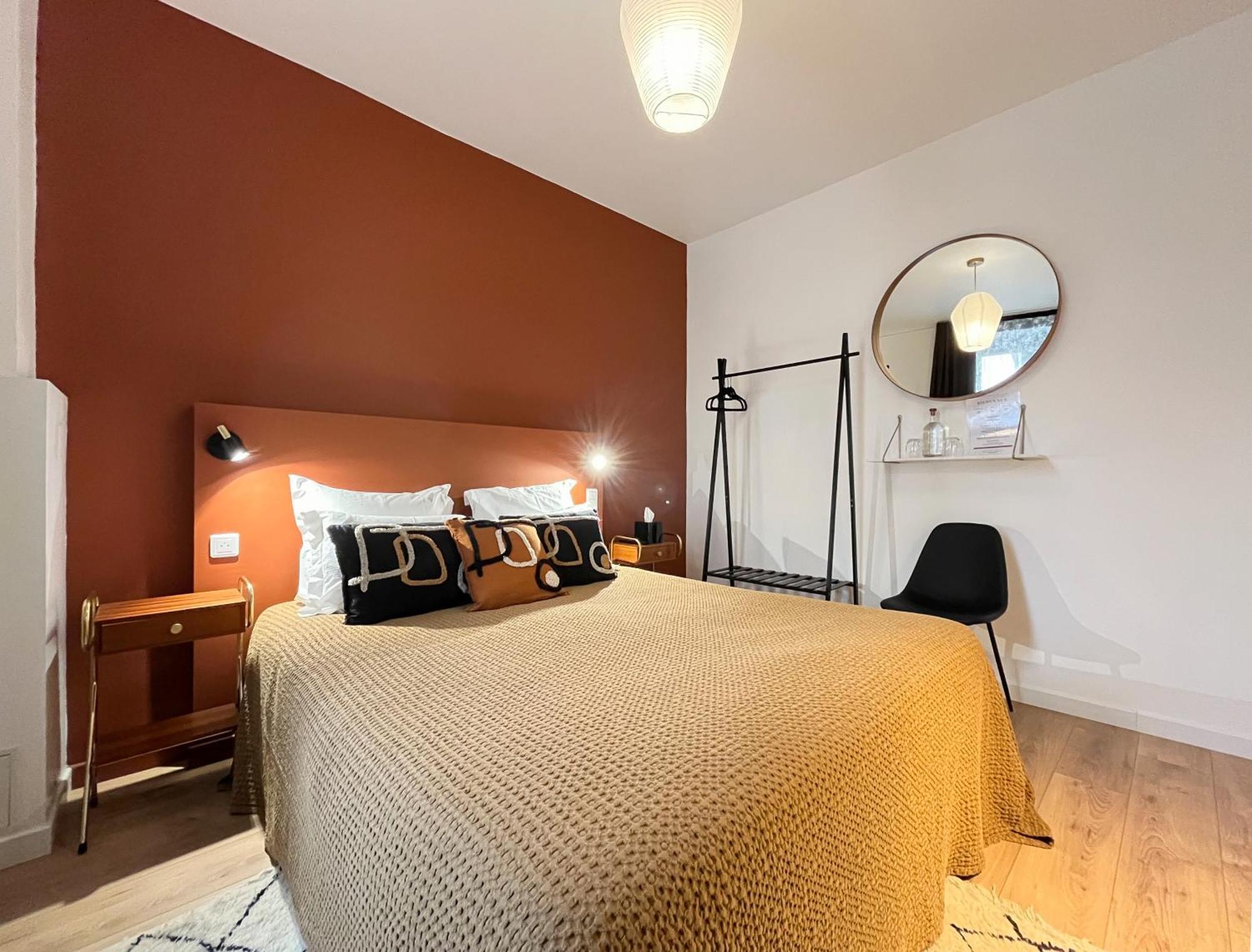 Hotel Du Commerce Cluny Eksteriør bilde