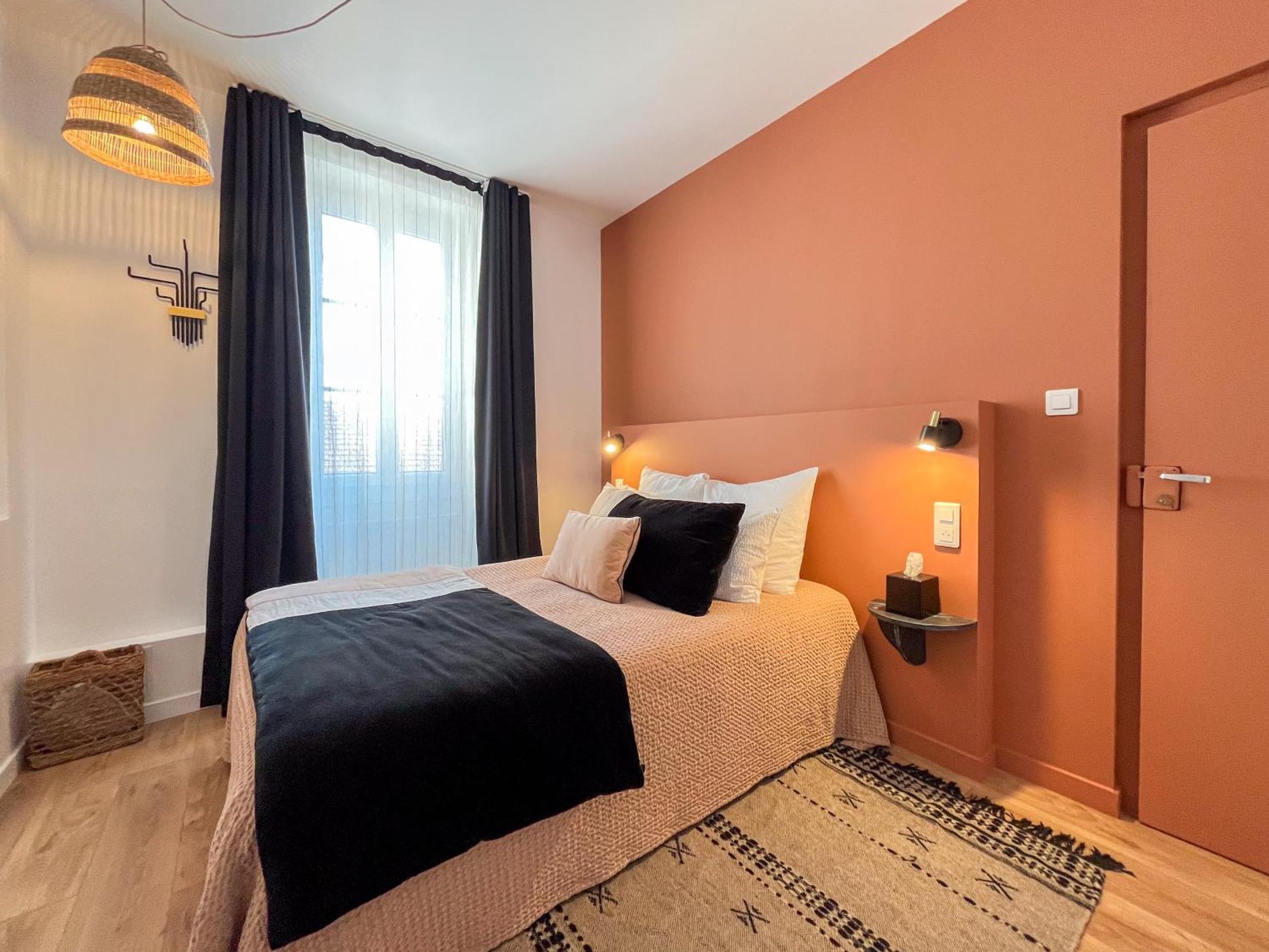 Hotel Du Commerce Cluny Eksteriør bilde